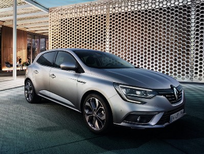 Компания Renault официально представила фотографии нового Megane