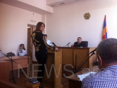 Բոլորն էլ պրոֆեսիոնալ մարմնավաճառներ են. Բավականը պնդում է, որ աղջիկներն իրենց կամքով են գնացել Դուբայ (ֆոտո)