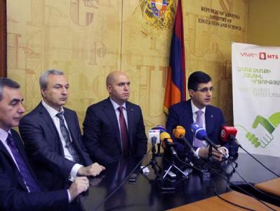 5 դպրոցում դասավանդվելու են «Միկրոէլեկտրոնիկա», «Տեղեկատվական տեխնոլոգիաներ» առարկաները