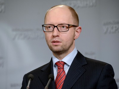 Яценюк назвал «клиническим диагнозом» заявление о его участии в чеченской войне