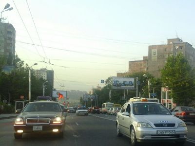 Մեր ավտոերթին անգամ տրակտոր միացավ. «Ոչ թալանին» նախաձեռնության ավտոերթն ավարտվեց