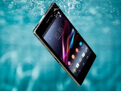 Sony не рекомендует использовать свои смартфоны под водой