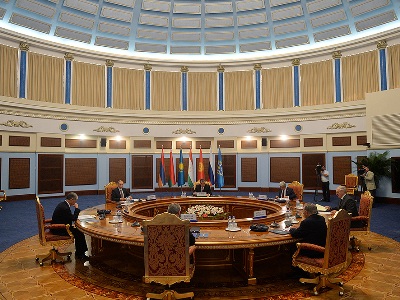 Серж Саргсян: На границе Армении и Азербайджана не исключена дестабилизация