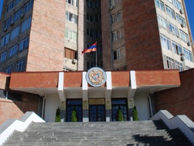 «Քաղաքացիական պայմանագիր» կուսակցության անդամ Հակոբ Արշակյանի ունեցվածքի վրա կալանք է դրվել