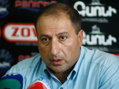 В Армении продолжается расследование дела о покушении на губернатора Сюникской области