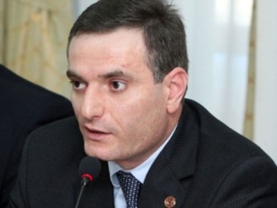 Արտակ Զաքարյան. Արցախյան պատերազմը մեծ եւ ծանր հետք է թողել ալիեւյան կլանի վրա