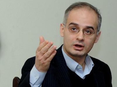 Սահմանադրական բարեփոխումները առաջին տեղում են դնում խոսնակին, եւ ոչ առանց հիմքի. Զուրաբյան