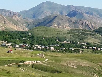 Հովիկ Աբովյանը դեմ է, որ Էրեբունի-Երեւանի տոնակատարությունների գումարը հատկացվի սահմանամերձ գյուղերին