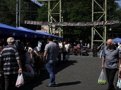 Գյուղատնտեսական տոնավաճառներն առաջիկա շաբաթ եւ կիրակի չեն գործի