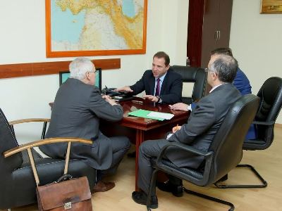 Тоноян обсудил с французским посредником МГ ОБСЕ ситуацию на армяно-азербайджанской границе