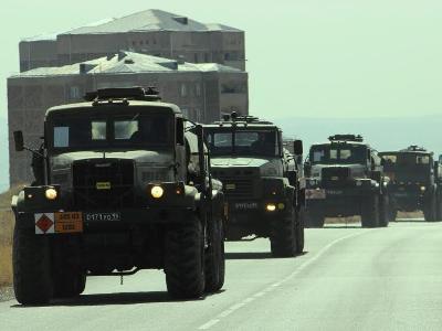 На российской военной базе в Армении начались двусторонние тактические учения