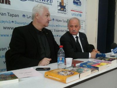 Թուրքիան քաղաքացիական պատերազմի շեմին է. թուրք գրող