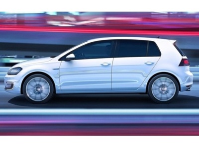 Новый Volkswagen Golf появится в 2016 году