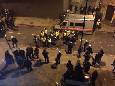В Лондоне произошли столкновения между полицией и участниками вечеринки