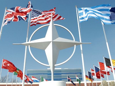 Представитель НАТО: Вопрос размещения миротворцев в Карабахе не входит в цели Альянса