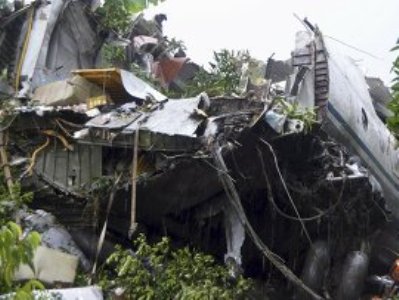 В катастрофе Ан-12 в Джубе выжил только ребенок: двое пострадавших скончались