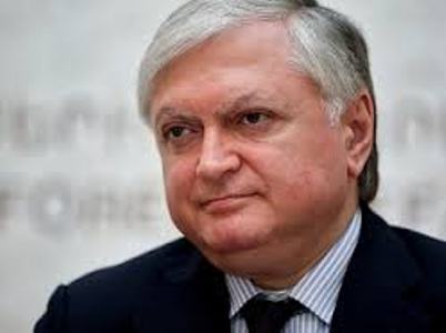 Armenia FM leaves for Paris