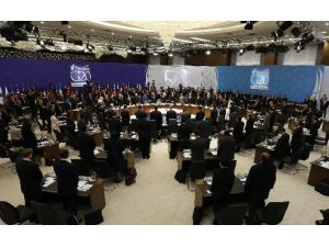 G20-ի գագաթաժողովը բացվել է Փարիզի ահաբեկչությունների զոհերի հիշատակին մեկ րոպե լռությամբ