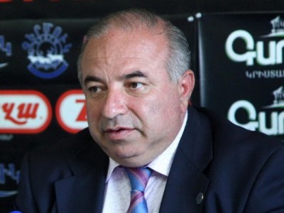 Կարող է` գնում եմ ՀՅԴ կամ ՕԵԿ, ոչինչ երբեք չեմ բացառում. Արագած Ախոյան