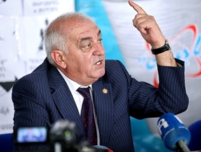 ԵԽԽՎ պատվիրակ լինելը ժառանգական չէ. հիմա որ ասեմ, նորից պիտի ինձ վրա հարձակվեն. Համլետ Հարությունյան