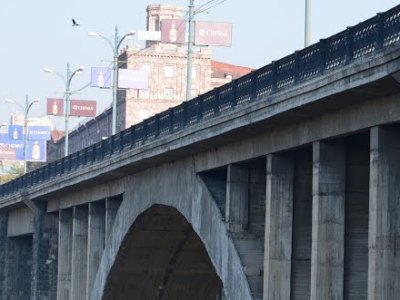 Woman jumps off Kievyan Bridge in Yerevan