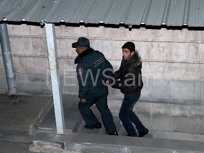 Ամառվանից նրան չեն տեսել. զինված խմբի 19-ամյա անդամը  «Հիմնադիր Խորհրդարանի» աջակից է եղել