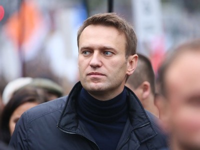 Навальный представил фильм-расследование о деятельности сына Генпрокурора России