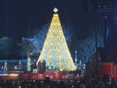 Օբաման Վաշինգթոնում վառել է Սպիտակ տան գլխավոր տոնածառի լույսերը