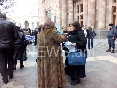 Սիսակյան 3 հասցեի բնակիչները բողոքում են իրենց հատկացված բնակարաններից