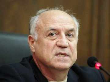Депутат: Судьба инициативы по расторжению Московского договора зависит от отношений Россия – США и Россия – ЕС