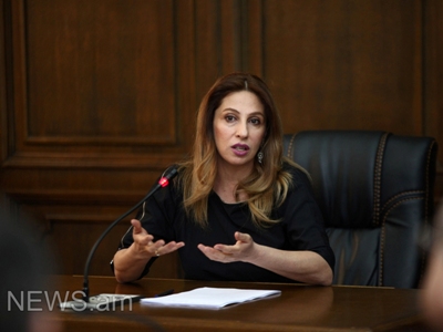 Մենք պետք է վերացնենք բռնապետության խորհրդանիշ «ԿԳԲ-ի պադվալները». Զարուհի Փոստանջյան (ֆոտոռեպորտաժ)
