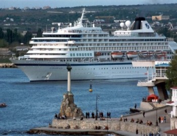 Украина запретила въезд морякам заходивших в Крым судов