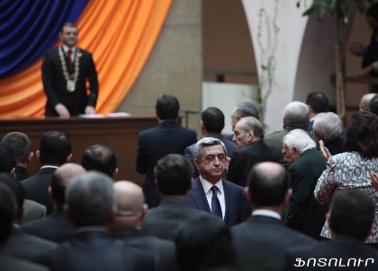 «Իրատես de facto». ՀՀԿ-ում «միսկրծոցին» նոր թափ է հավաքել. Երեւանի քաղաքապետի աթոռի «կոշտ» հավակնորդներ կան