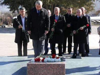 Այսօր ԼՂՀ Գերագույն խորհրդի առաջին նախագահ Արթուր Մկրտչյանը կդառնար 57 տարեկան
