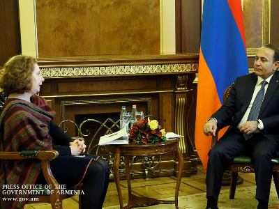 Премьер: Парламентская форма правления будет способствовать развитию демократии в Армении