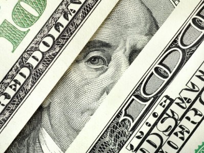 Հայաստանում դոլարի պաշտոնական փոխարժեքն աստիճանաբար հասնում է 500 դրամի շեմին (գրաֆիկ)