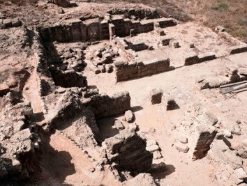 Мальчик на прогулке в Израиле нашел глиняную фигурку возрастом 3,5 тыс. лет