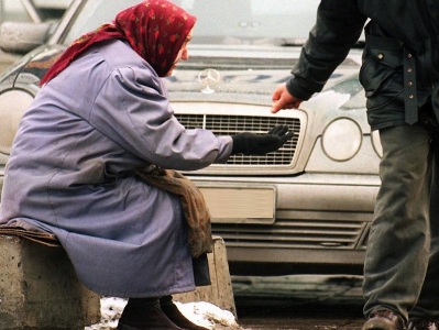 Число бедных россиян перевалило за 19 миллионов