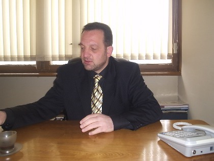 «Հրապարակ». Գյումրիում ու Վանաձորում քաղաքական խլտրոցներ կան. նոր կուսակցությո՞ւն կստեղծվի