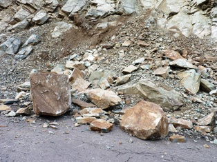 Քարաթափում Վայք-Ջերմուկ ավտոճանապարհին