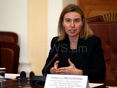 Ֆեդերիկա Մոգերինին այս պահին հանդիպում է ԱԺ ՀՀԿ եւ ՀՅԴ խմբակցությունների հետ (Ֆոտո)