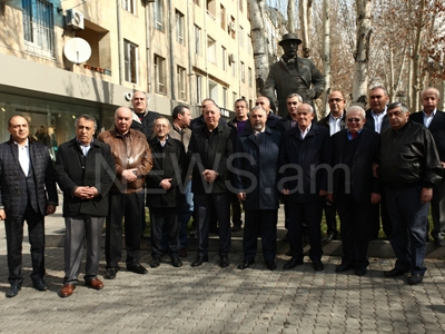 Հայ գործարարները պահանջում են մարտի 3-ը ճանաչել Գործարարության օր՝ ի պատիվ Մանթաշյանցի (ֆոտոռեպորտաժ)