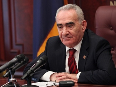 Գալուստ Սահակյանն այս պահին արտասահմանում բուժման կարիք չունի. Արսեն Բաբայան