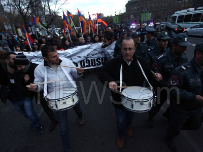 Incident in front of EU Delegation: Man tried to spark quarrel during New Armenia’s march