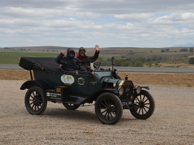 Семейная пара проехала 130 тысяч километров по всему миру на Ford Model T