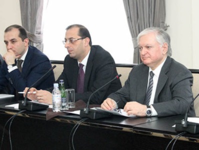 ԱԳՆ-ում կայացավ Հայաստանում ՅՈՒՆԵՍԿՕ-ի ազգային հանձնաժողովի նիստը (ֆոտո)