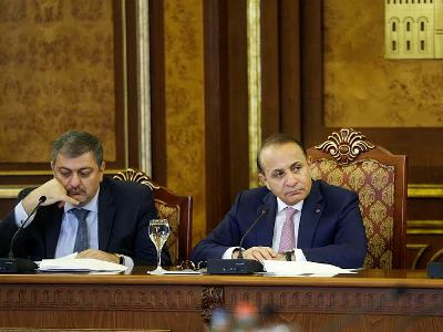 Յուրաքանչյուր լուծում պետք է ուղղված լինի հարկային համակարգի պարզեցմանը. Հովիկ Աբրահամյան