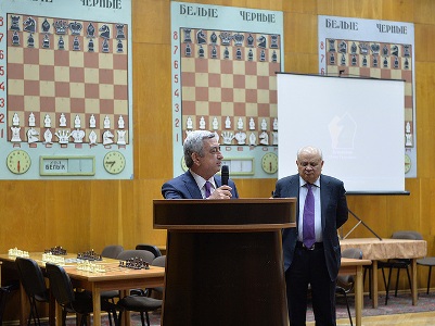Armenia President congratulates FIDE Vice-President on 80th anniversary