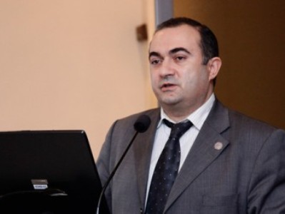 Կողմերը պետք է կարողանան քննարկումների մեջ ընդգրկել բոլոր խնդրահարույց հարցերը․ Պատգամավորը 4+4+4 ձեւաչափի մասին