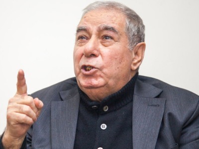 Ադրբեջանի իշխանություններն Աքրամ Այլիսլիին թույլ չեն տվել Վենետիկում հանդես գալ «Իշխանությունը եւ գրողը» զեկույցով